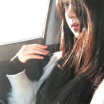 女孩罗塞玛莉
